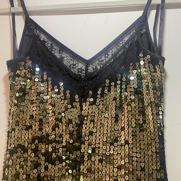 Like new sequin & lace cocktail dress - Picture 4 of 5